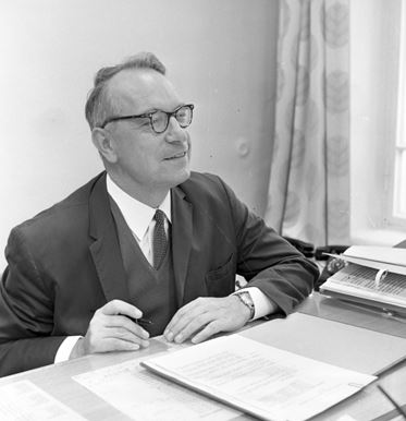 Академик А.А. Покровский